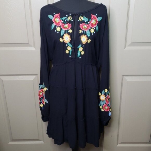 Free People Long Sleeve Black Dress with Colorful Floral Embroidery Size Large - Picture 1 of 6